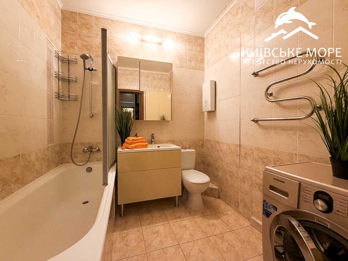 Продажа 1-комнатной квартиры 52 м², Воскресенская ул., 12А