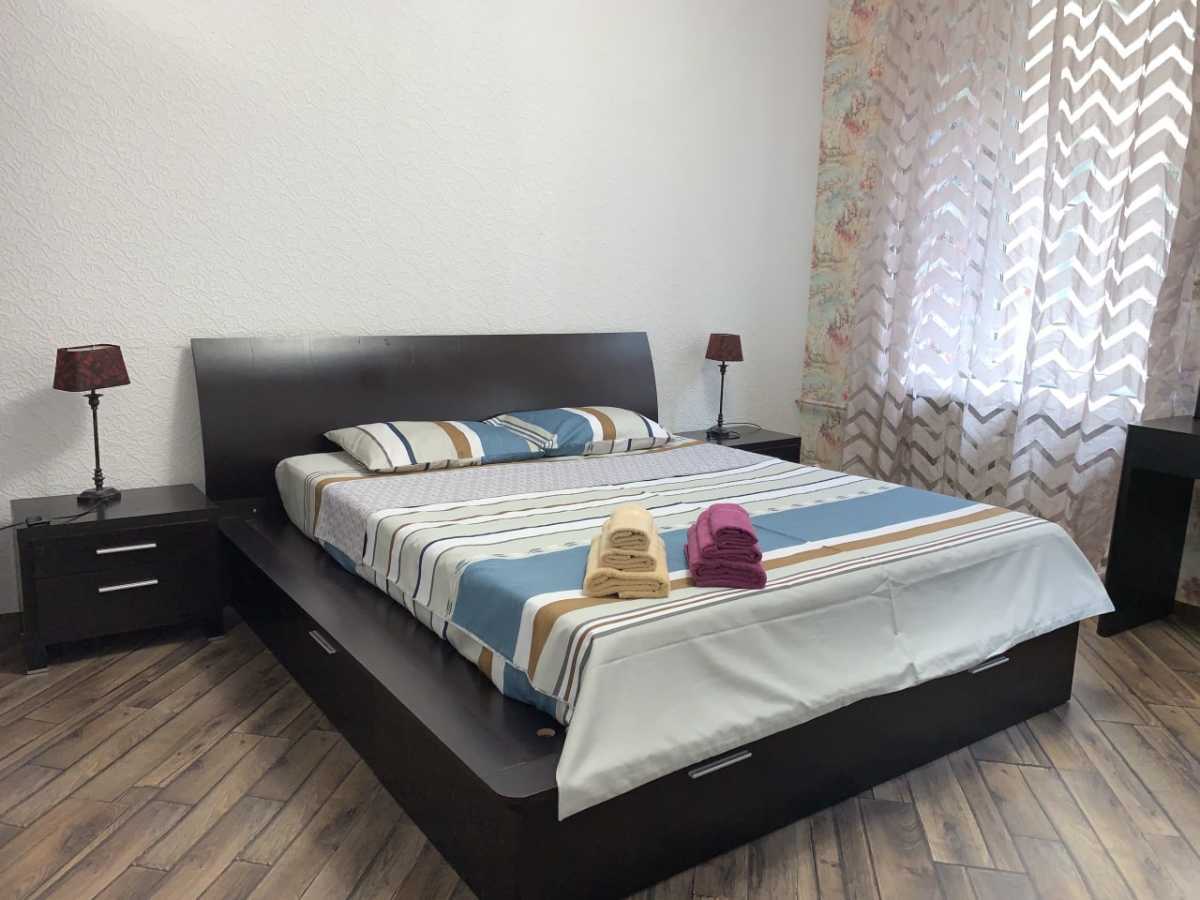 3-комнатная квартира посуточно 76 м², Андреевская ул., 11/7