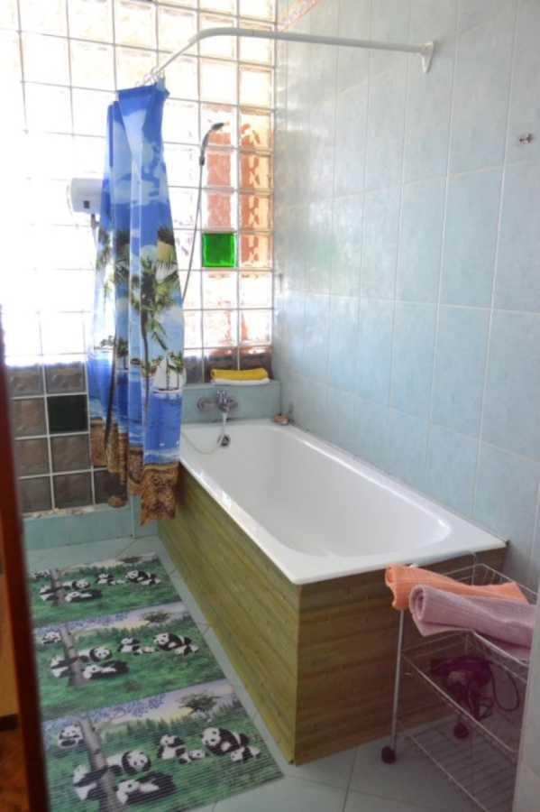 3-комнатная квартира посуточно 76 м², Андреевская ул., 11/7