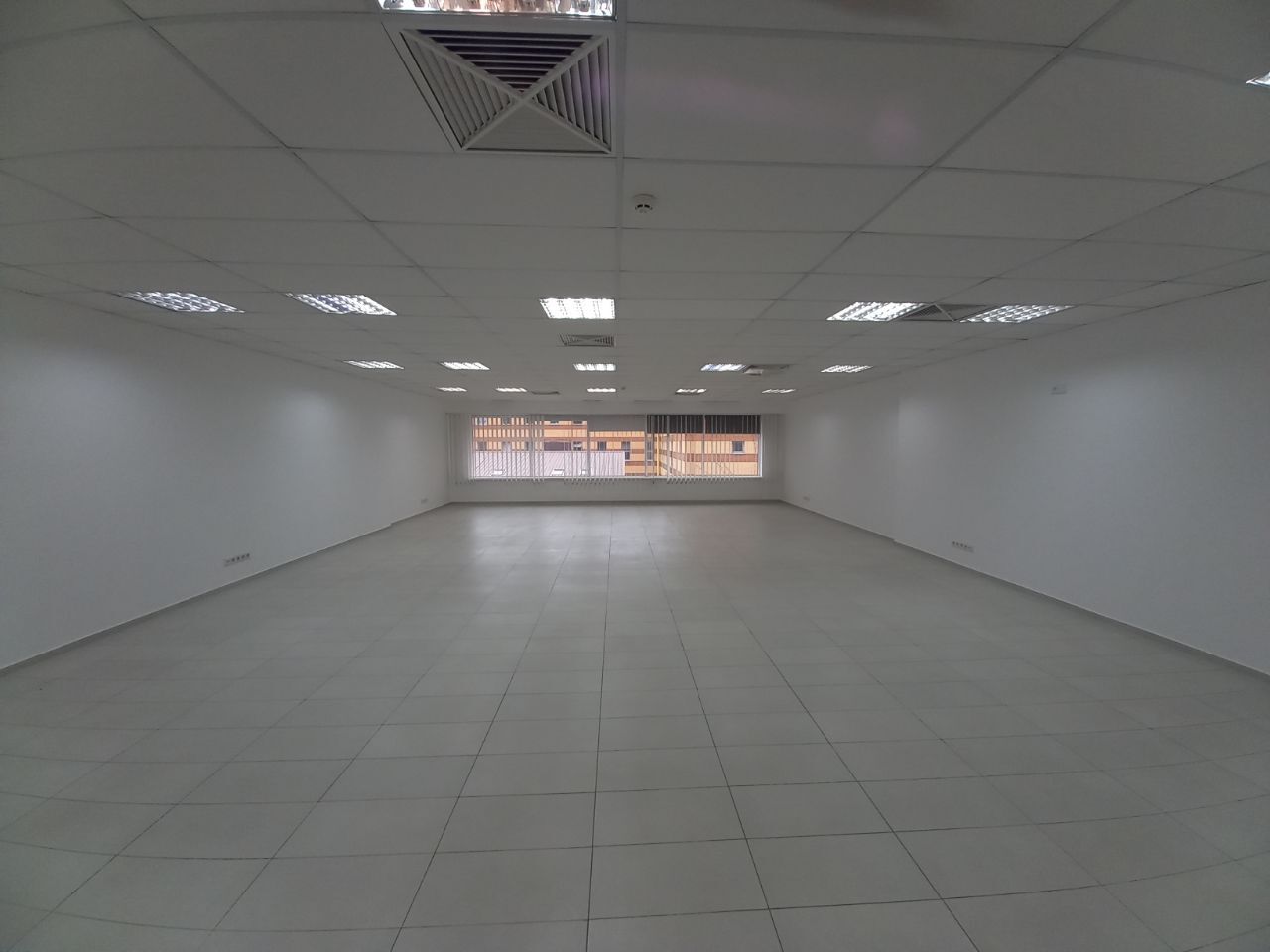 Аренда офиса 1680 м², Исполкомовская ул., 53