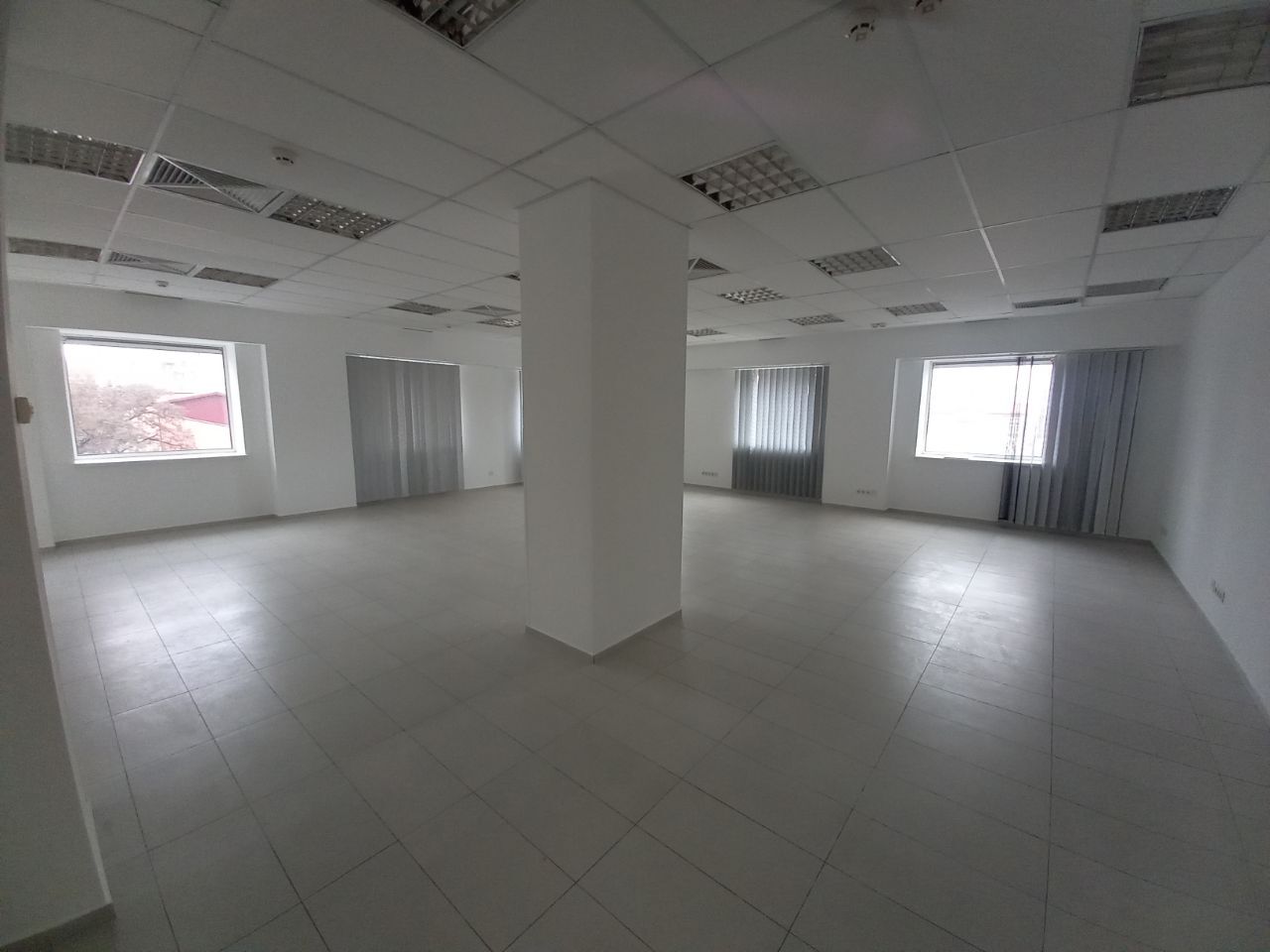 Аренда офиса 1680 м², Исполкомовская ул., 53