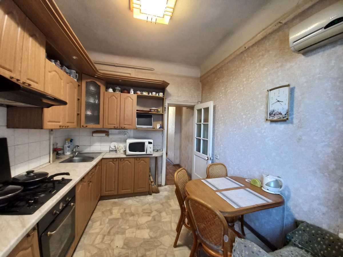 Аренда 3-комнатной квартиры 75 м², Дмитрия Яворницкого просп., 44