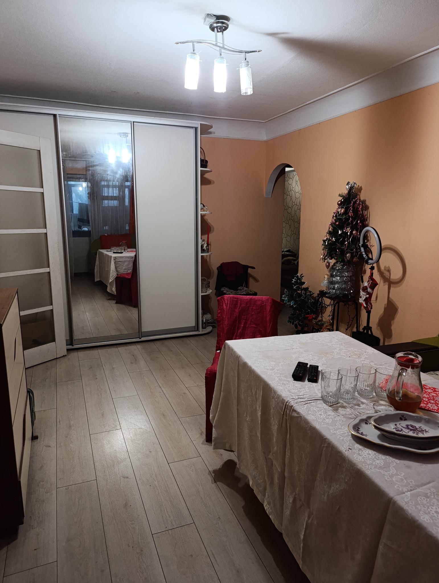 Продаж 3-кімнатної квартири 54 м², Героїв Сталінграду просп., 1