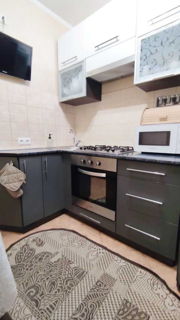 Продаж 2-кімнатної квартири 47 м², Василя Сухомлинського вул.