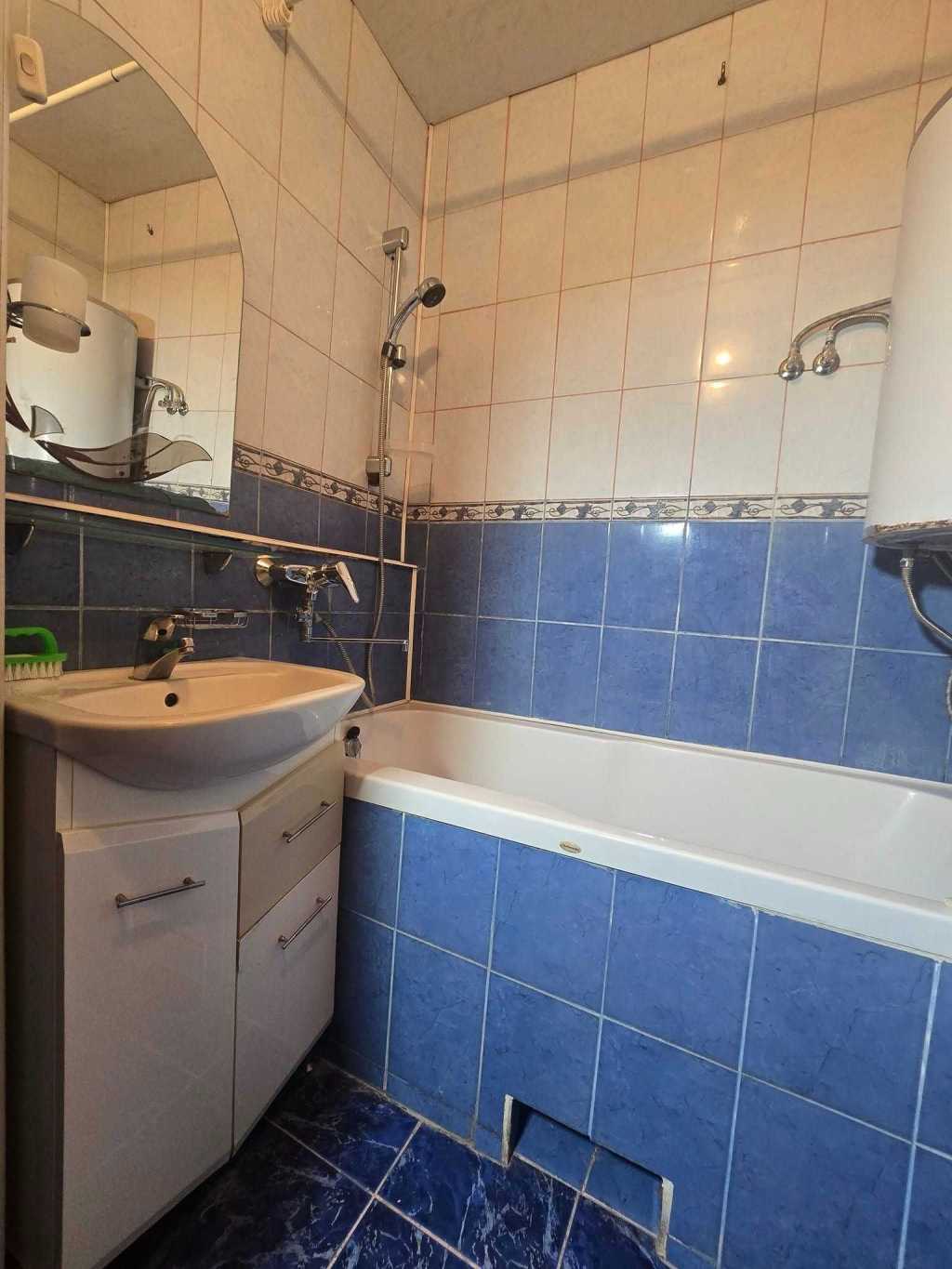 Продажа 2-комнатной квартиры 59 м², Нова