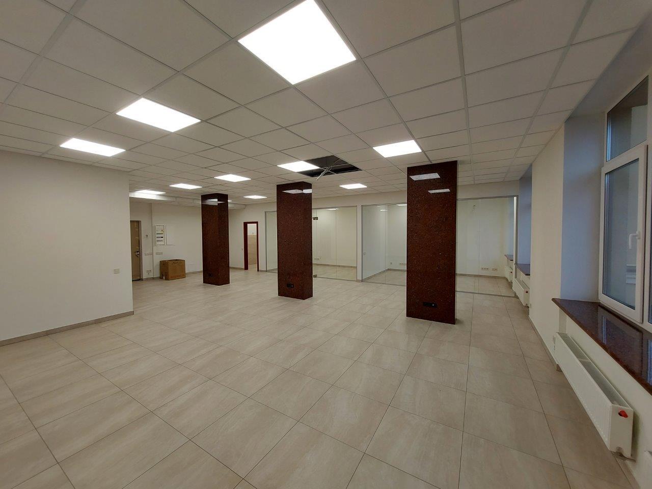 Оренда офісу 119 м², Нижній Вал вул.