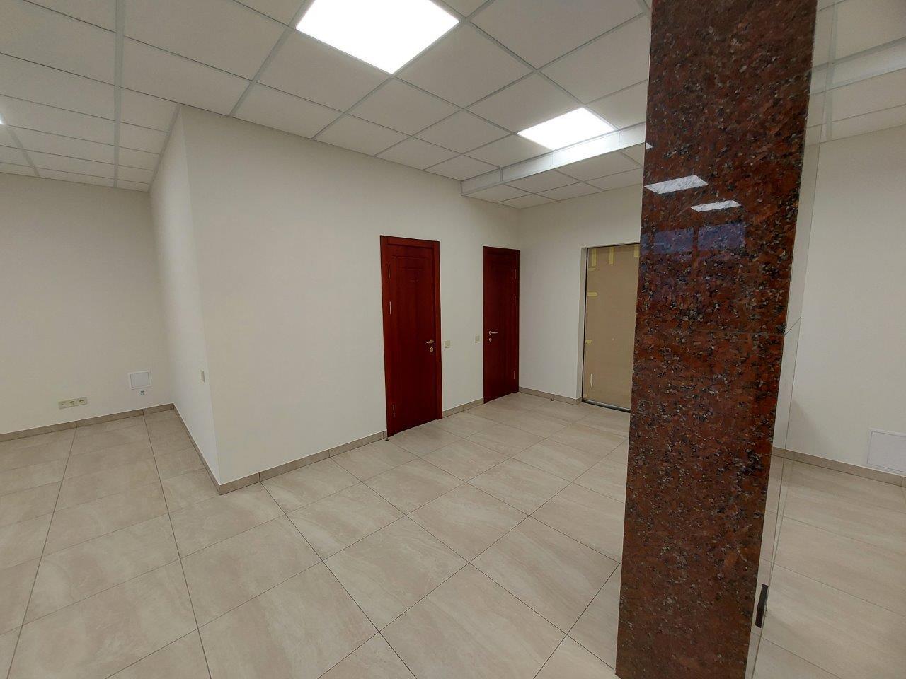 Оренда офісу 119 м², Нижній Вал вул.