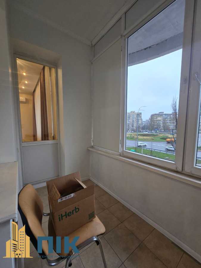 Продаж 4-кімнатної квартири 152 м², Героїв Сталінграда просп., 8 К1