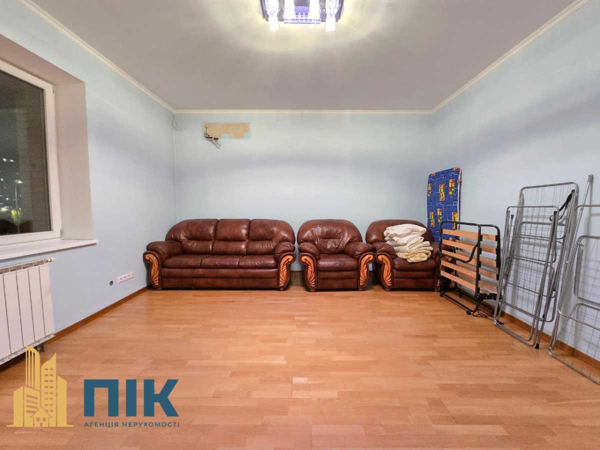 Продаж 4-кімнатної квартири 152 м², Героїв Сталінграда просп., 8 К1
