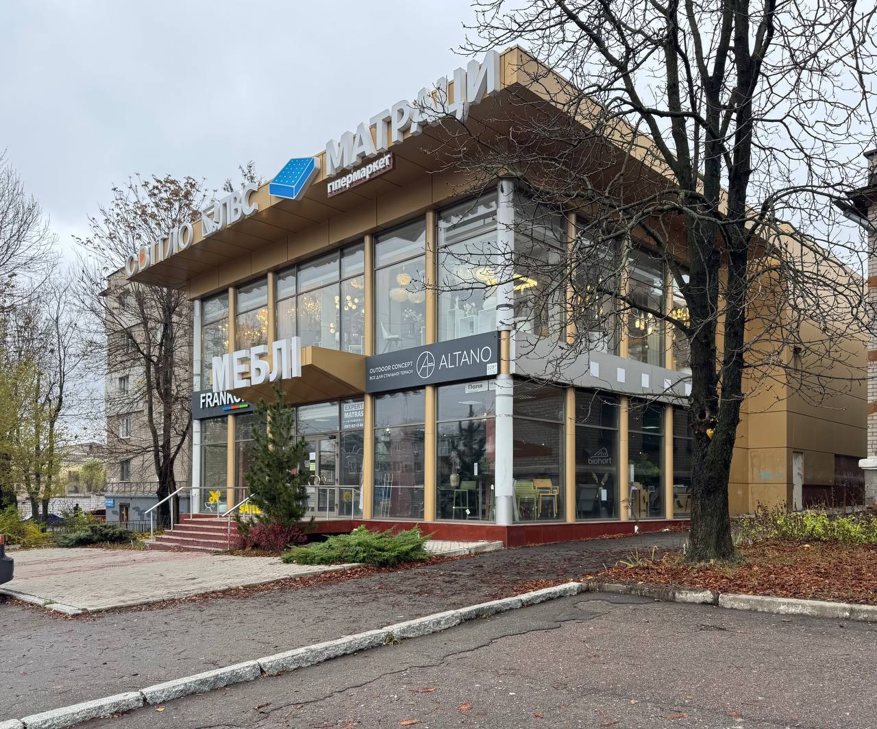 Аренда магазина 200 м², Александра Поля просп.