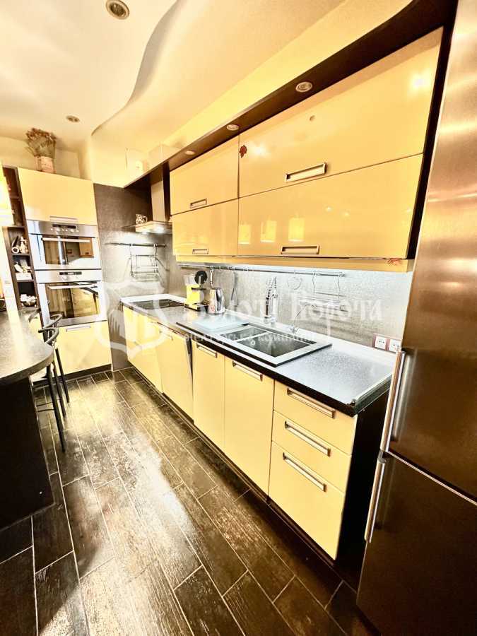 Продажа 2-комнатной квартиры 67.2 м², Кольцова бул., 14К