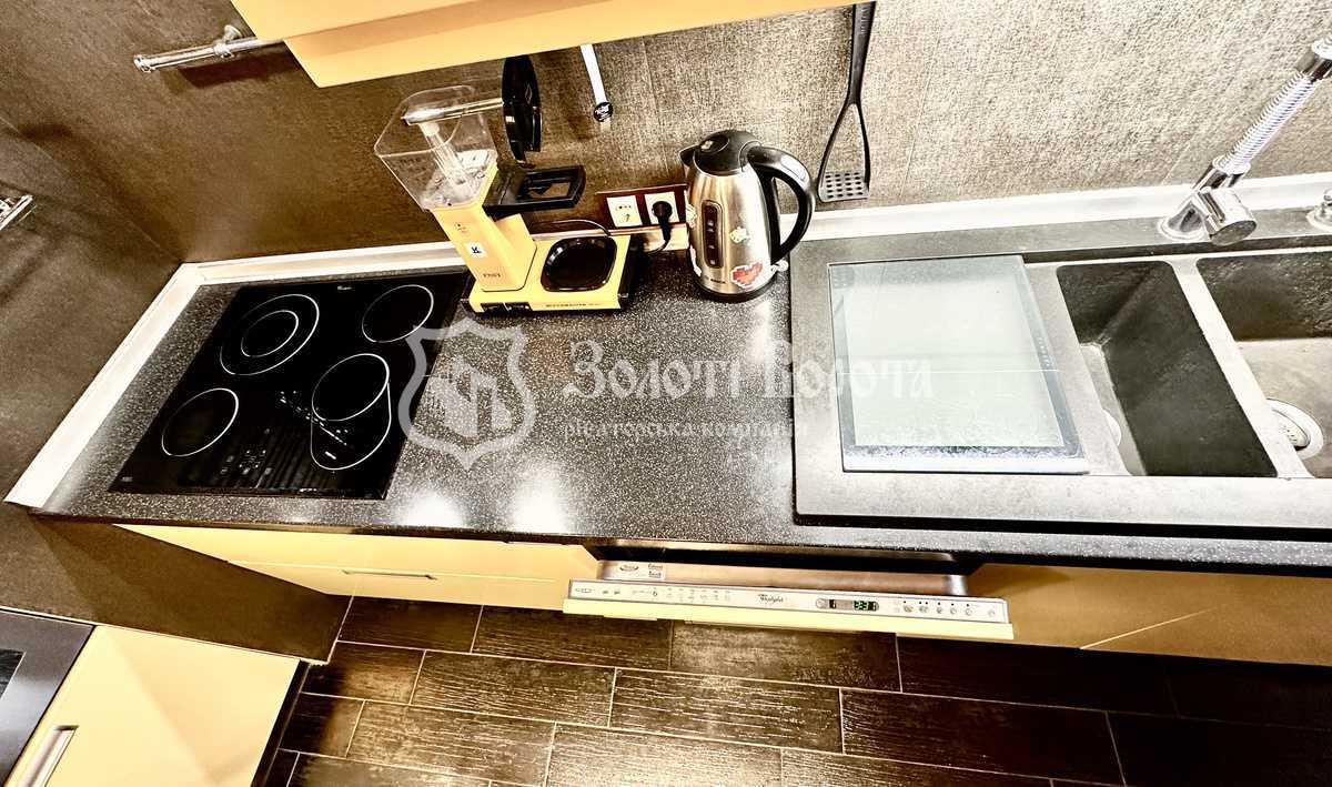 Продажа 2-комнатной квартиры 67.2 м², Кольцова бул., 14К