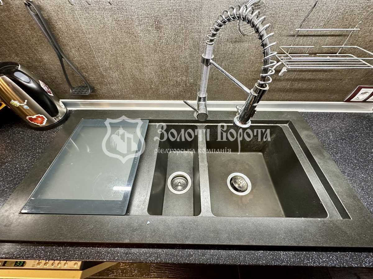 Продажа 2-комнатной квартиры 67.2 м², Кольцова бул., 14К