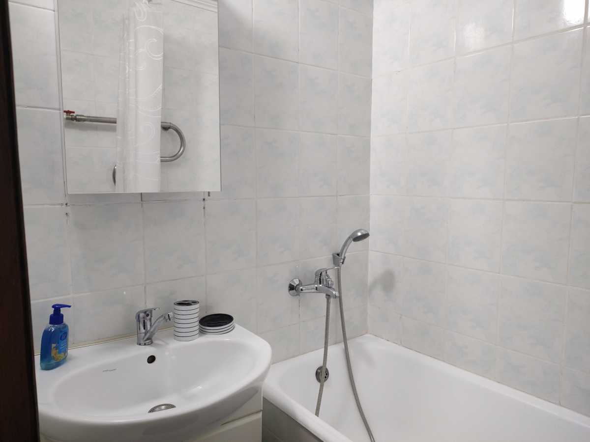 1-комнатная квартира посуточно 41 м², Набережно-Крещатицкая ул., 11