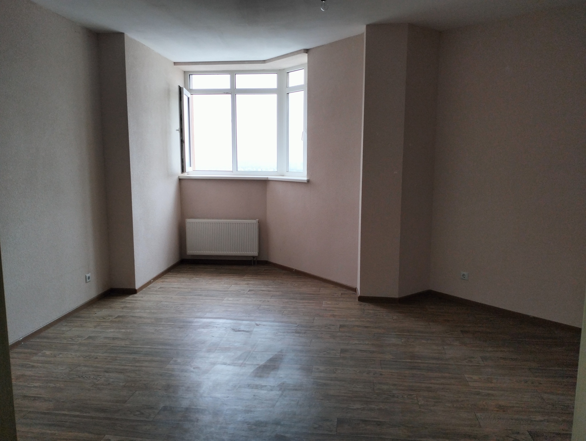 Продаж 2-кімнатної квартири 84.7 м², Київський Шлях вул., 95