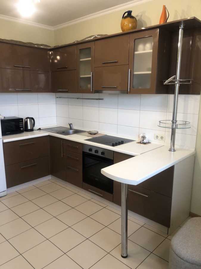 Аренда 1-комнатной квартиры 55 м², Иорданская ул., 1