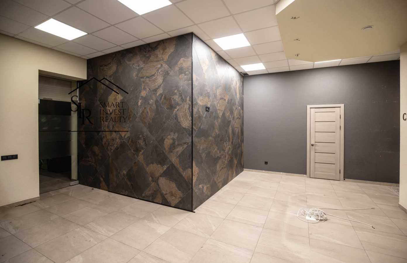 Продаж офісу 145 м², Радистів вул., 14