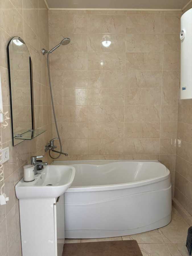 Аренда 1-комнатной квартиры 35.6 м², Черкасская ул., 1б