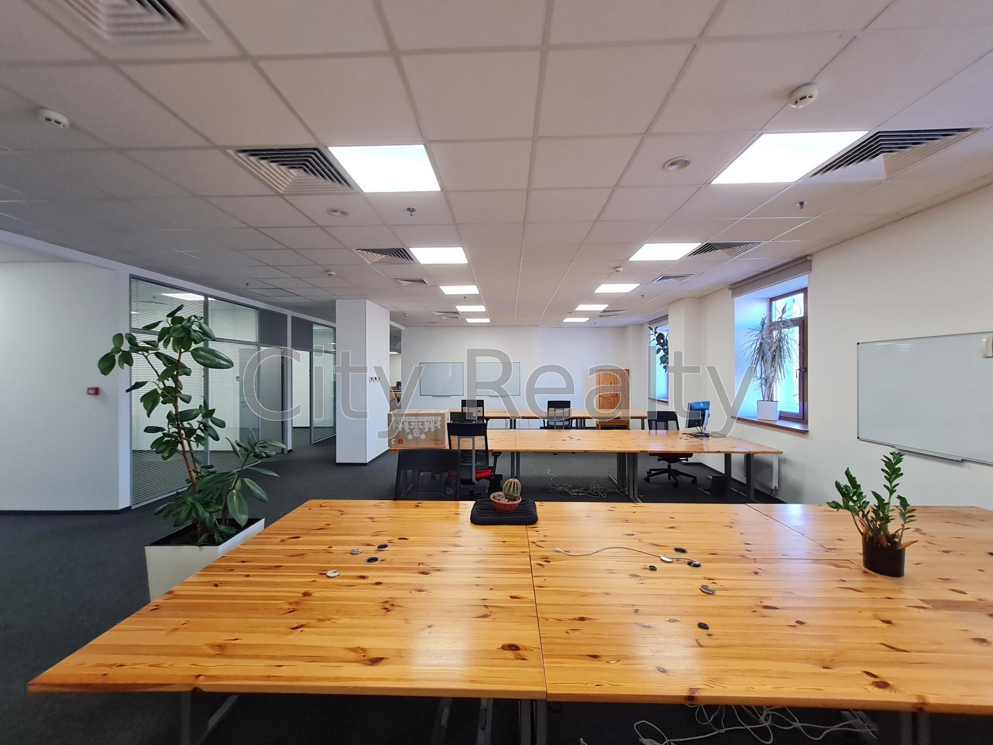 Аренда офиса 1240 м², Верхний Вал ул., 10