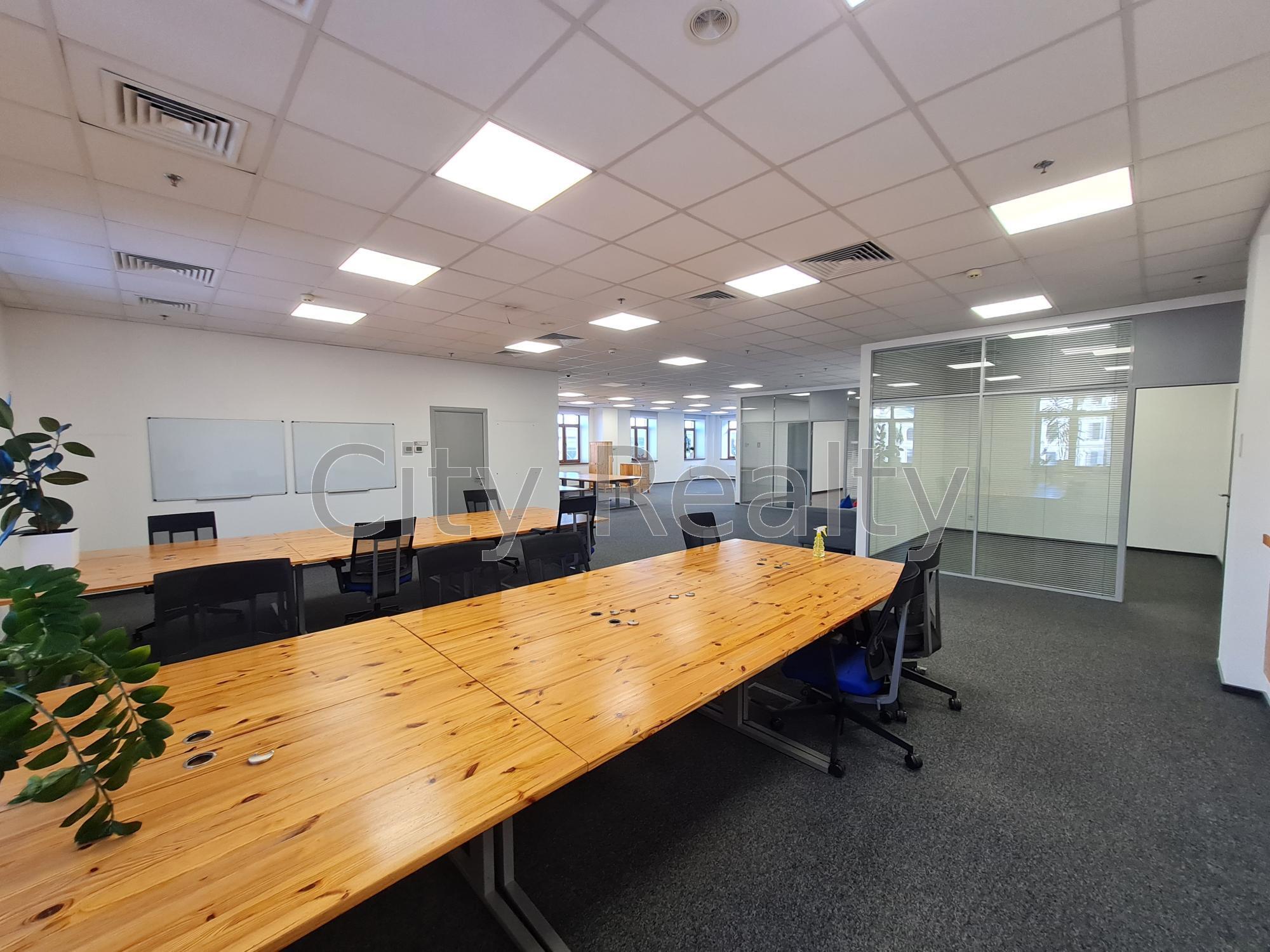 Аренда офиса 1240 м², Верхний Вал ул., 10