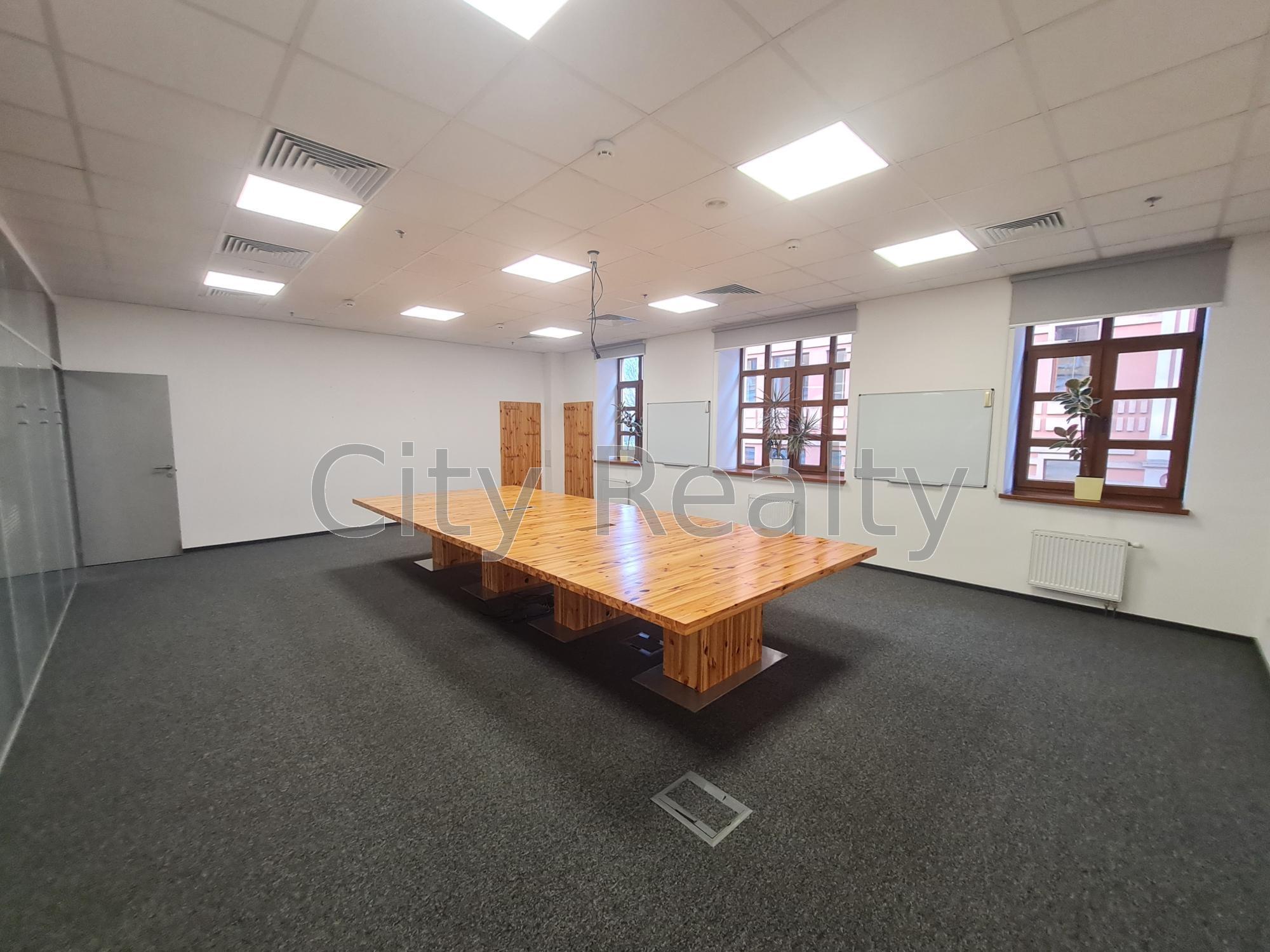 Аренда офиса 1240 м², Верхний Вал ул., 10