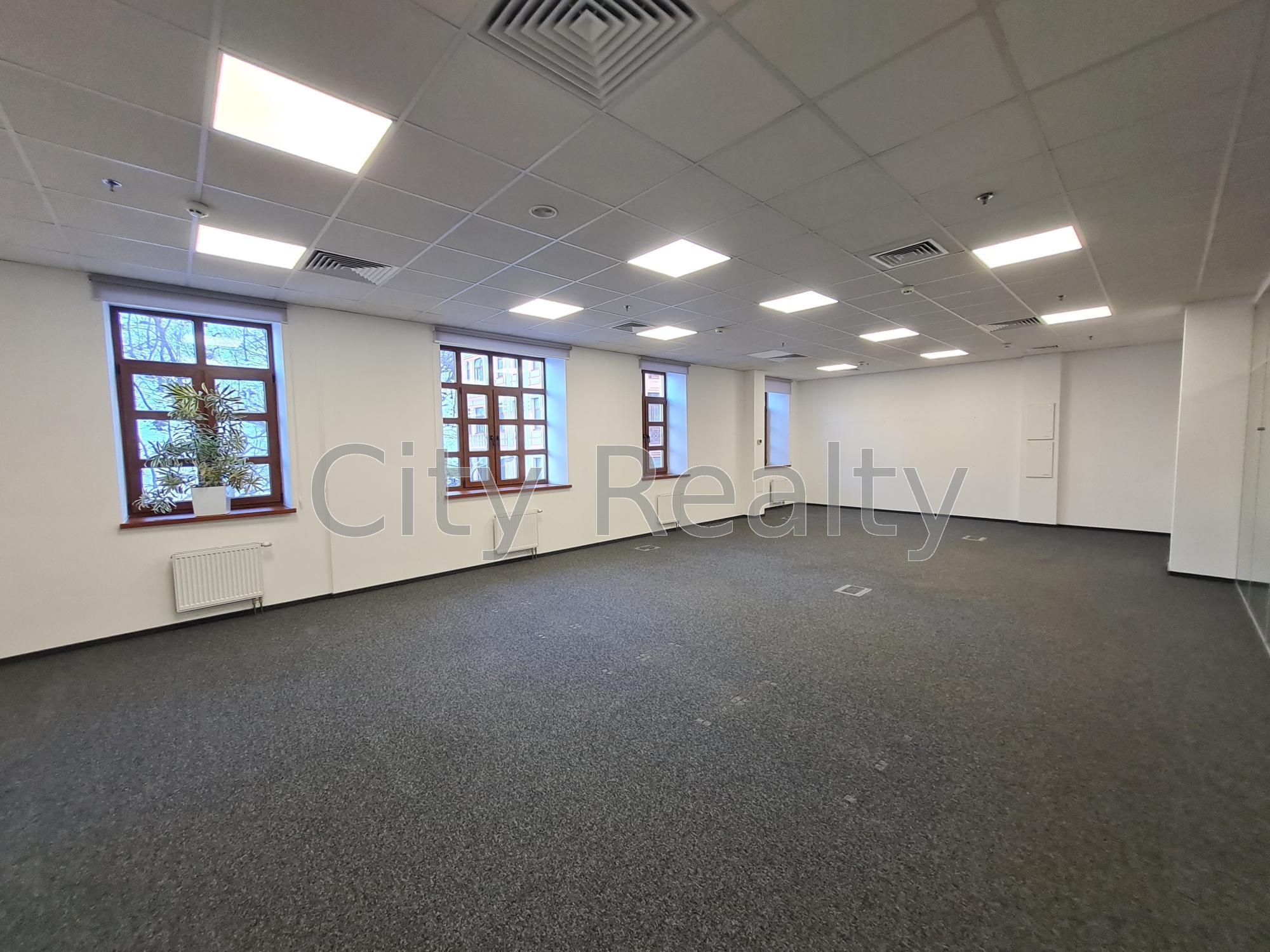 Аренда офиса 1240 м², Верхний Вал ул., 10