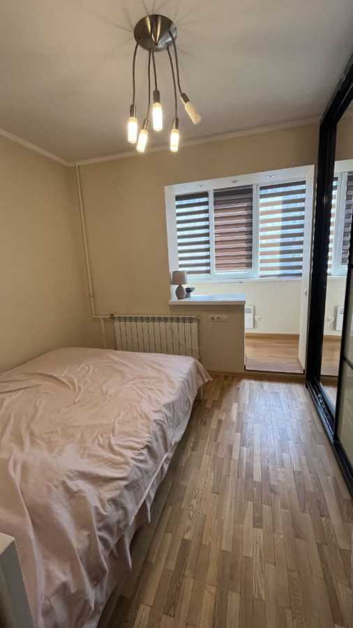 Продажа 3-комнатной квартиры 71.5 м², Срибнокильская ул., 22А