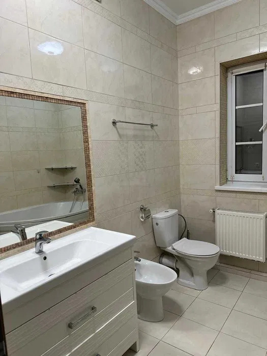 Аренда дуплекса 137 м², Незалежності ,19б