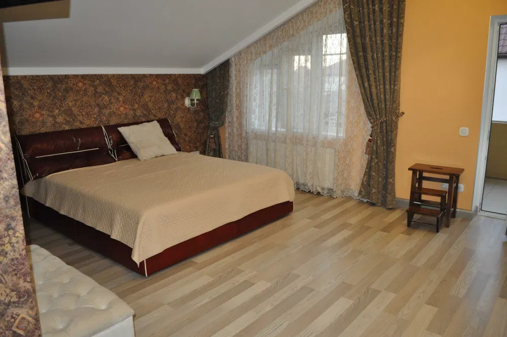 Аренда дуплекса 137 м², Незалежності ,19б