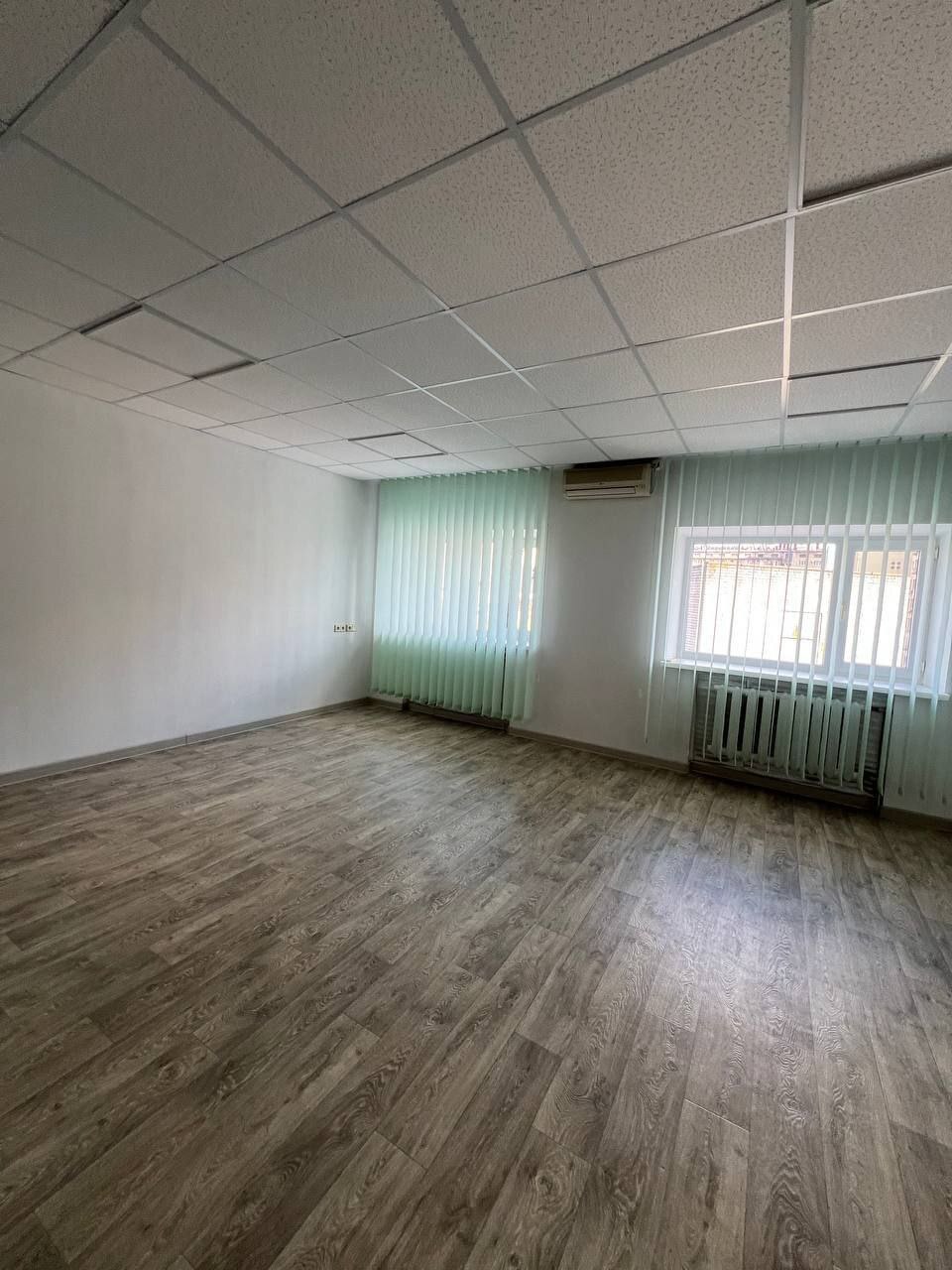 Продаж приміщення вільного призначення 315 м², Ламана вул.
