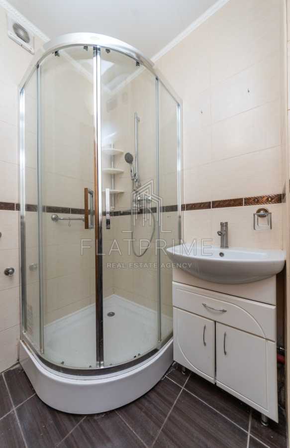 Продажа 3-комнатной квартиры 80.7 м², Обсерваторная ул., 12А