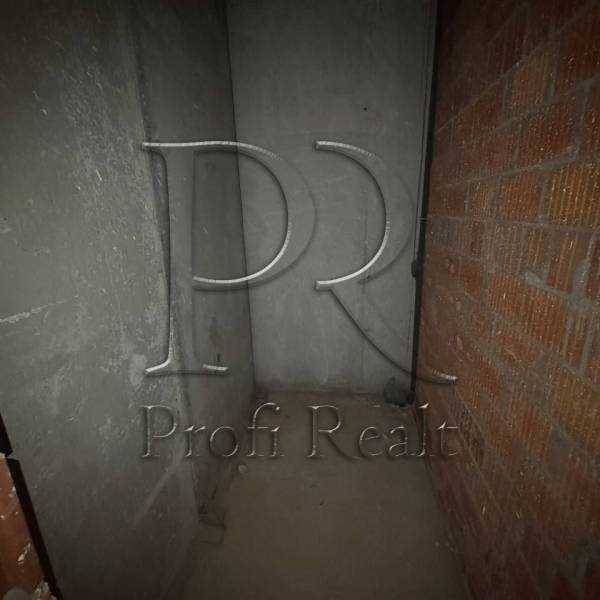 Продажа 2-комнатной квартиры 70 м², Канальная ул., 8Б