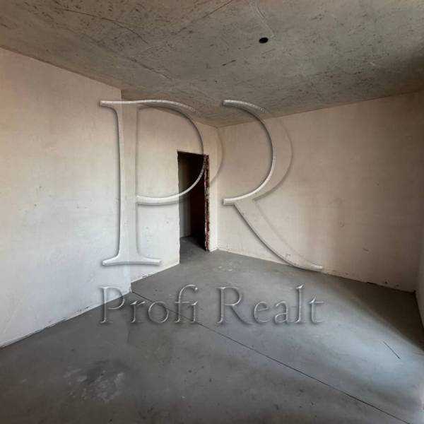 Продажа 2-комнатной квартиры 70 м², Канальная ул., 8Б