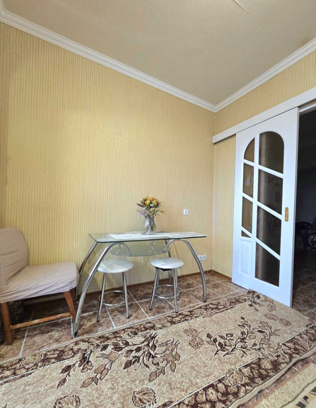 Продажа 3-комнатной квартиры 73 м², Академический пер.