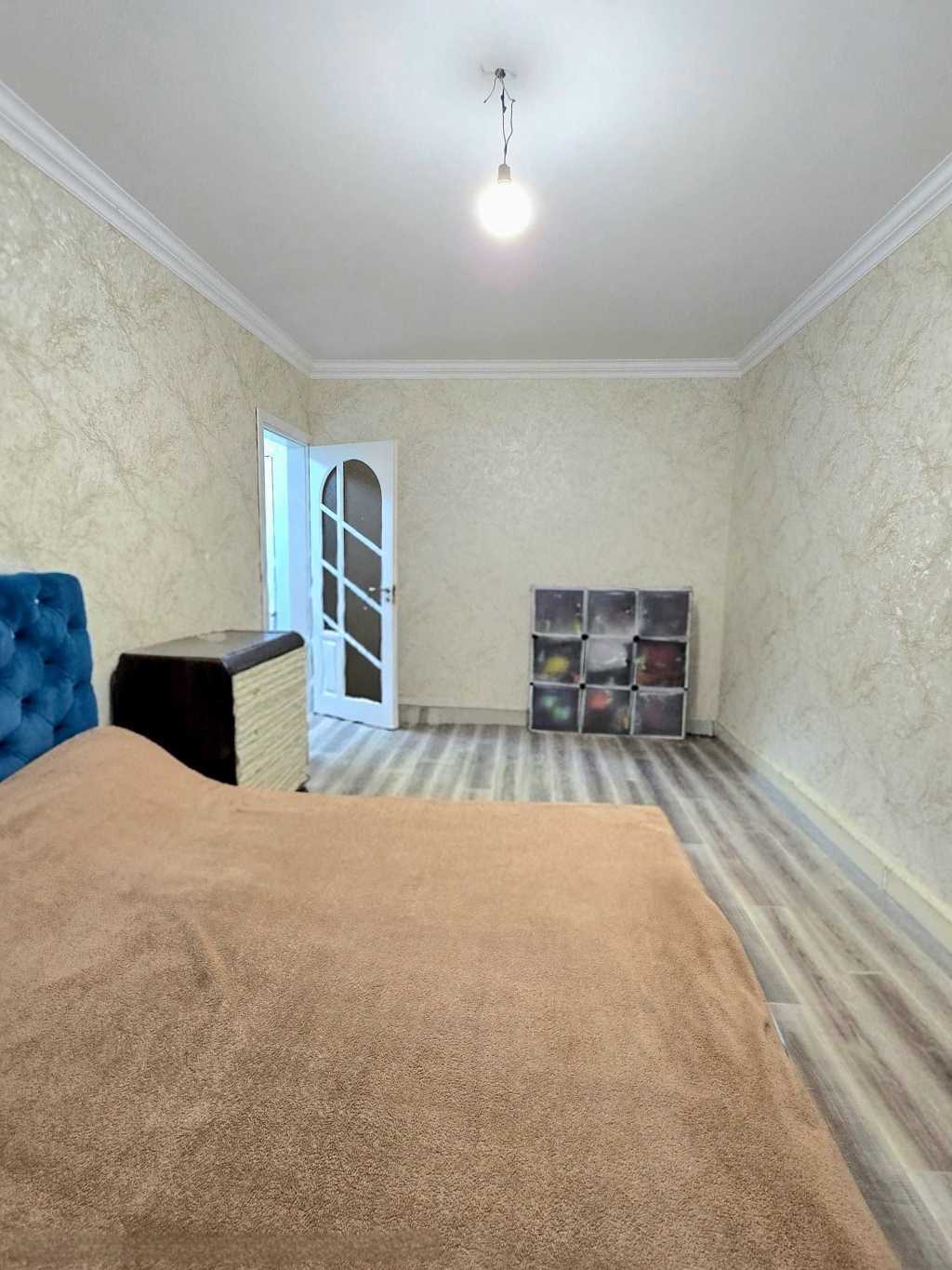 Продажа 3-комнатной квартиры 73 м², Академический пер.