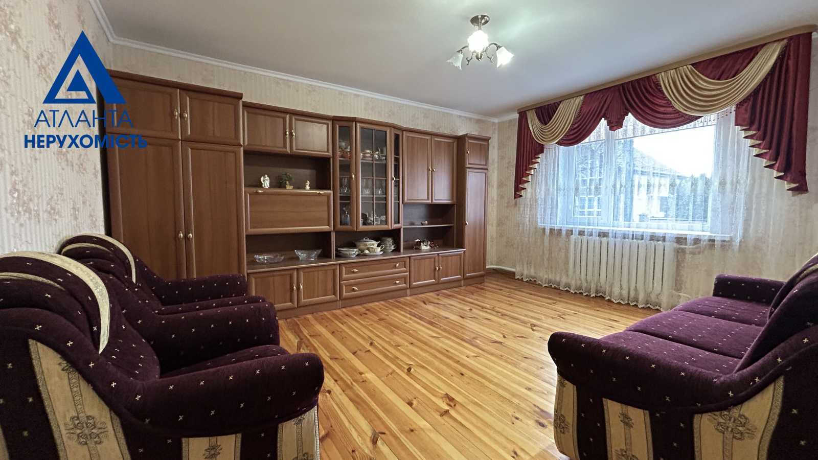 Продажа дома 217 м², грушевського, 8