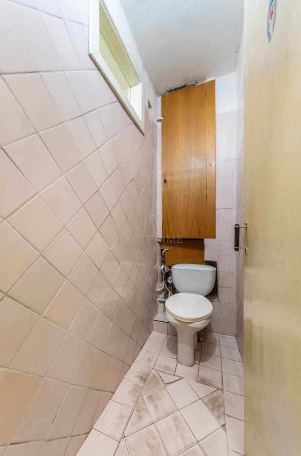 Продажа 3-комнатной квартиры 70 м², Уссурийская ул., 6