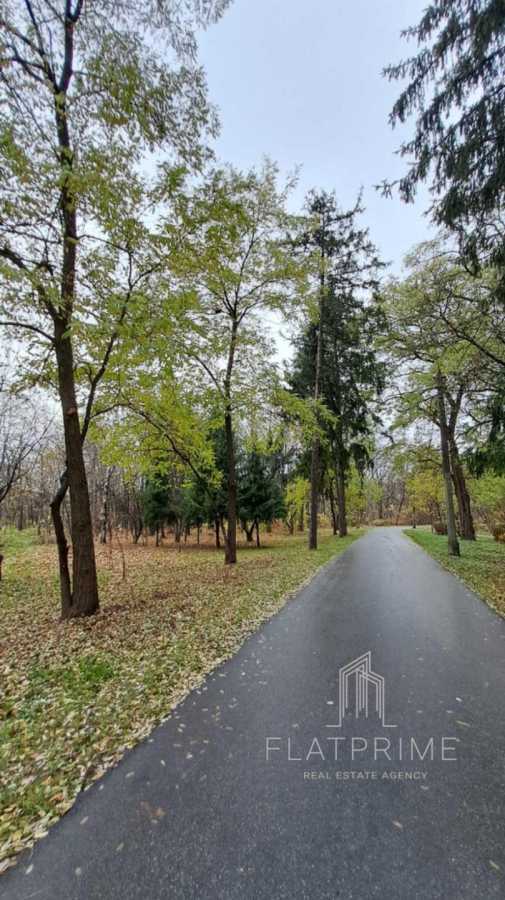 Продажа 3-комнатной квартиры 70 м², Уссурийская ул., 6