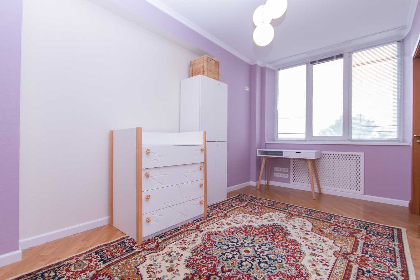 Аренда 3-комнатной квартиры 93 м², Героев Сталинграда просп.