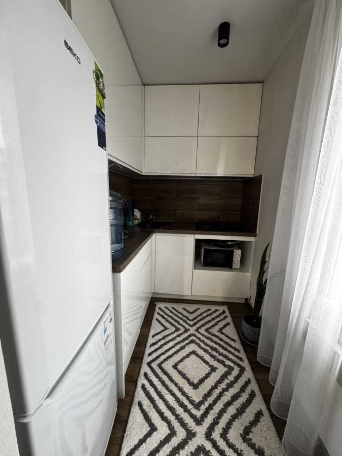 Продажа 1-комнатной квартиры 28 м², Университетский просп.