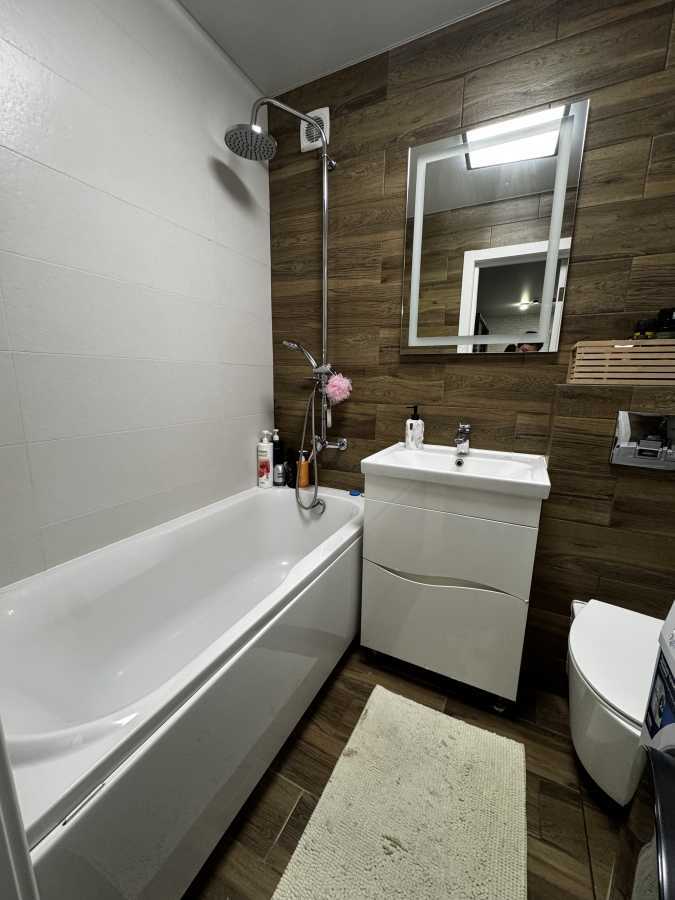 Продажа 1-комнатной квартиры 28 м², Университетский просп.