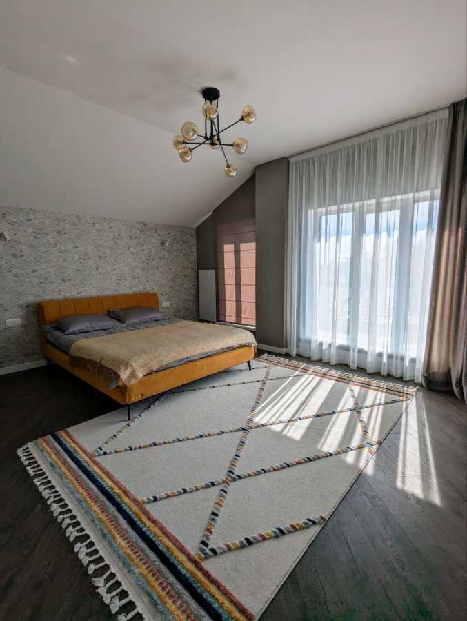 Продажа 3-комнатной квартиры 84 м², Гоголя ул.