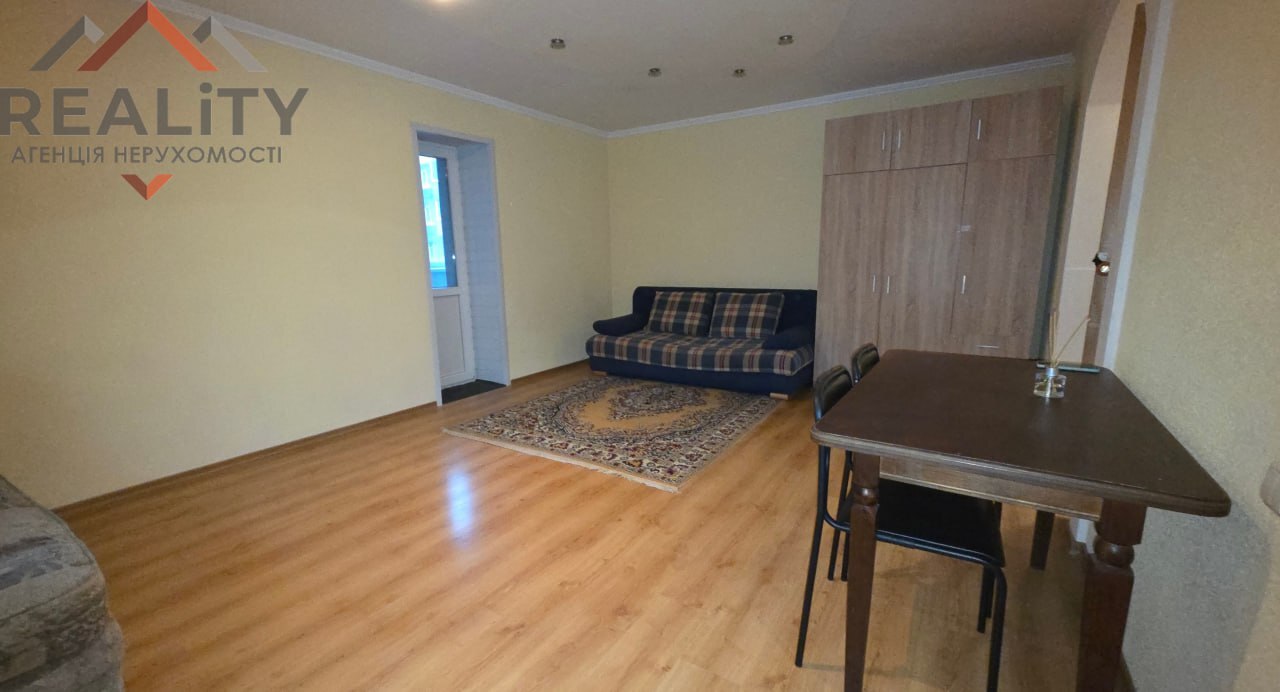 Аренда 1-комнатной квартиры 38 м², Славы бул.