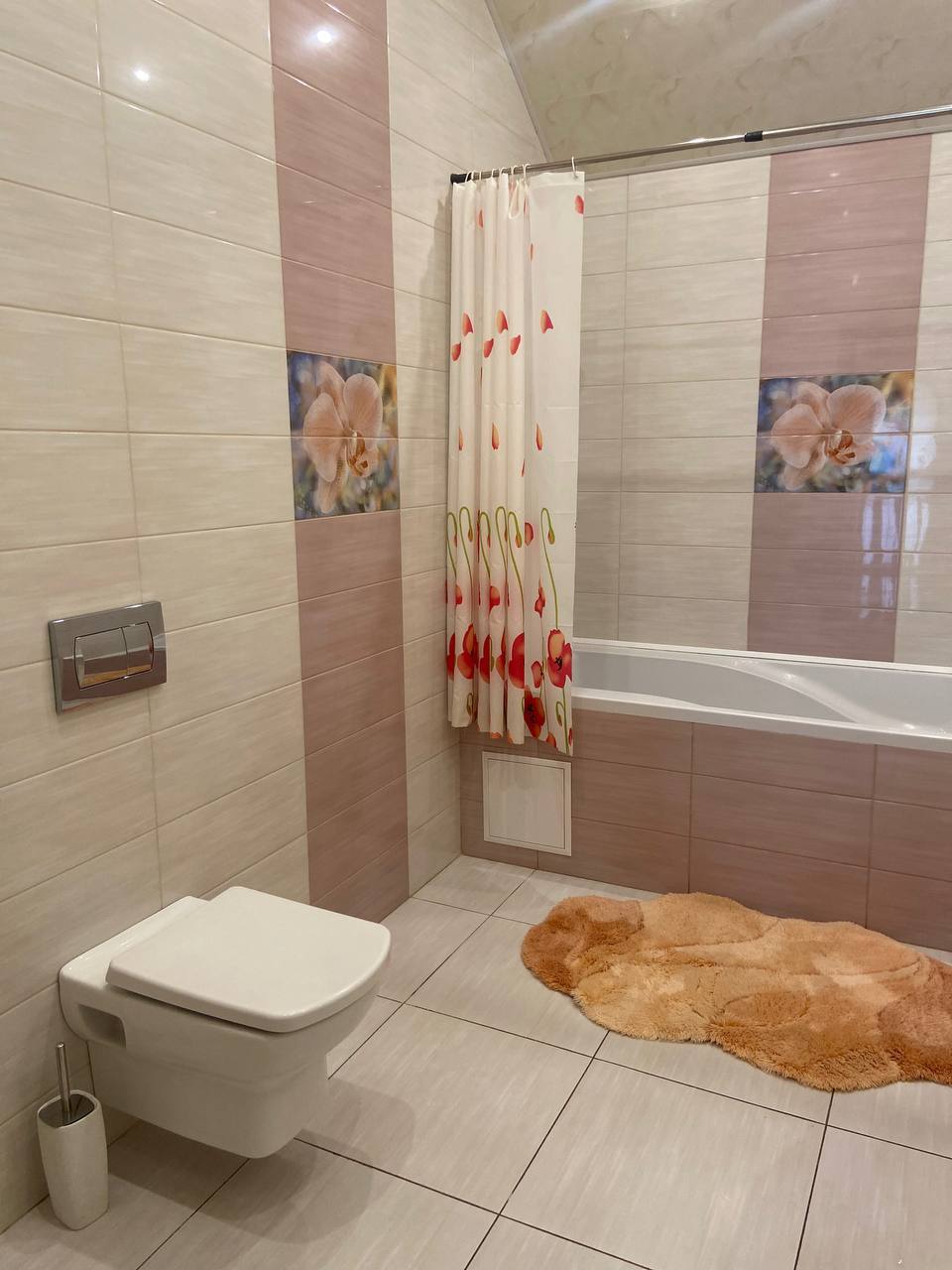 Аренда дома 200 м², Гаражная ул.