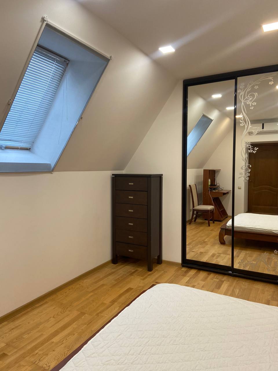 Аренда дома 200 м², Гаражная ул.