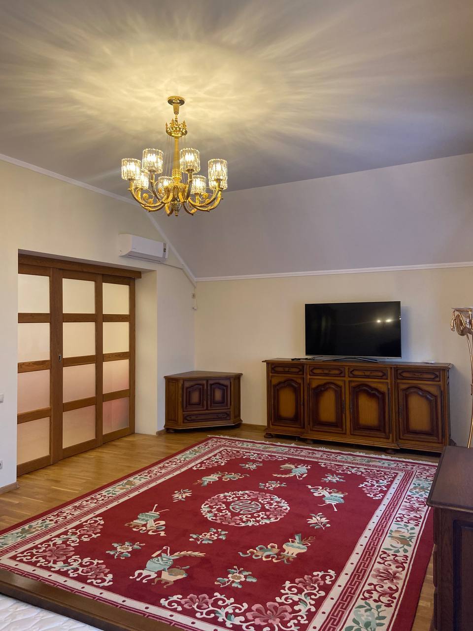 Аренда дома 200 м², Гаражная ул.