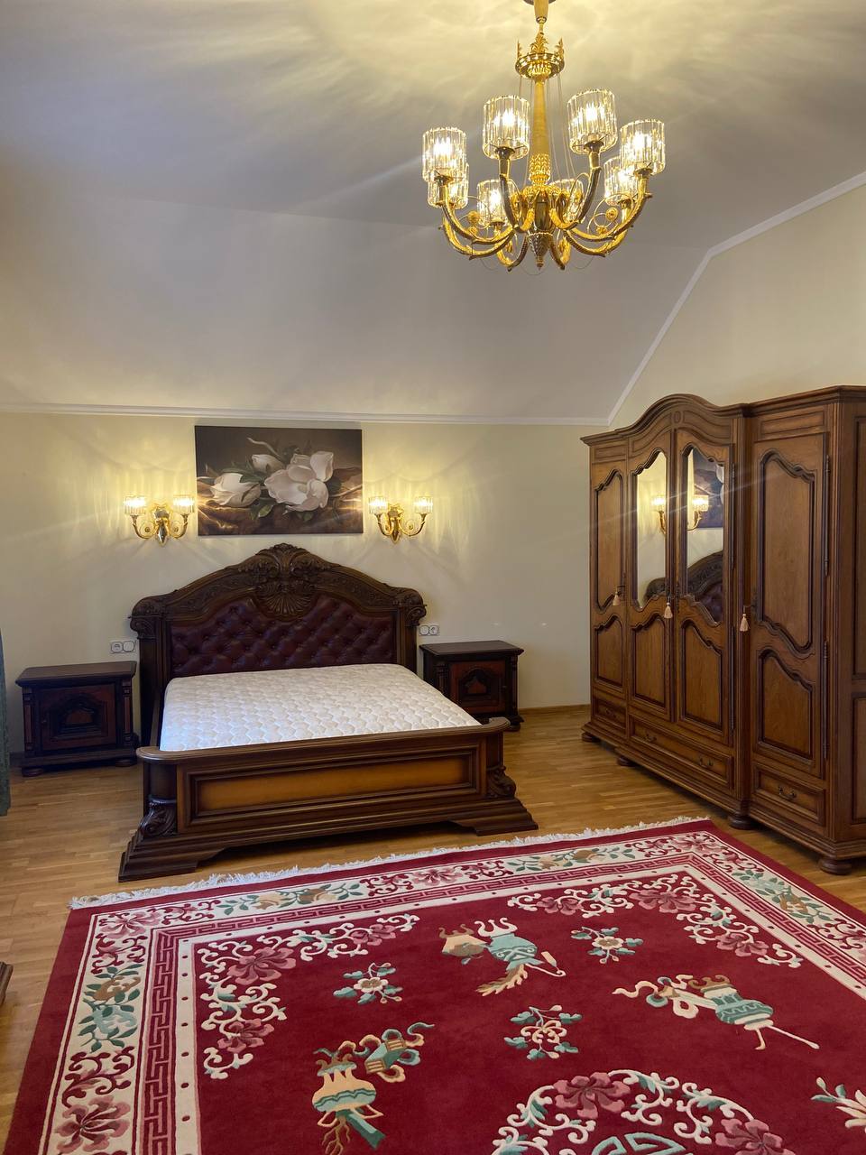 Аренда дома 200 м², Гаражная ул.