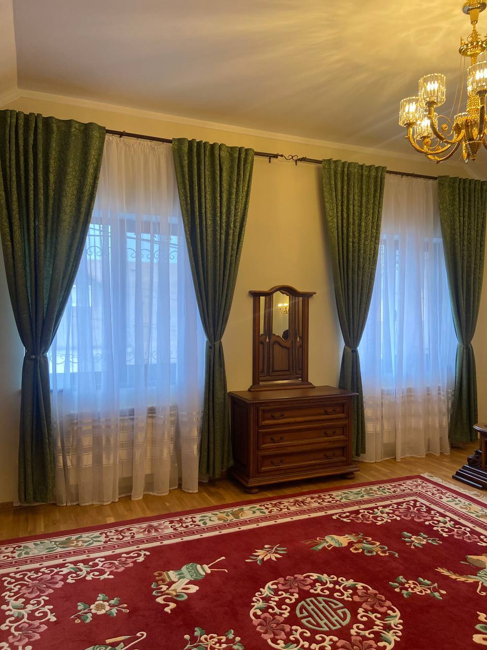 Аренда дома 200 м², Гаражная ул.