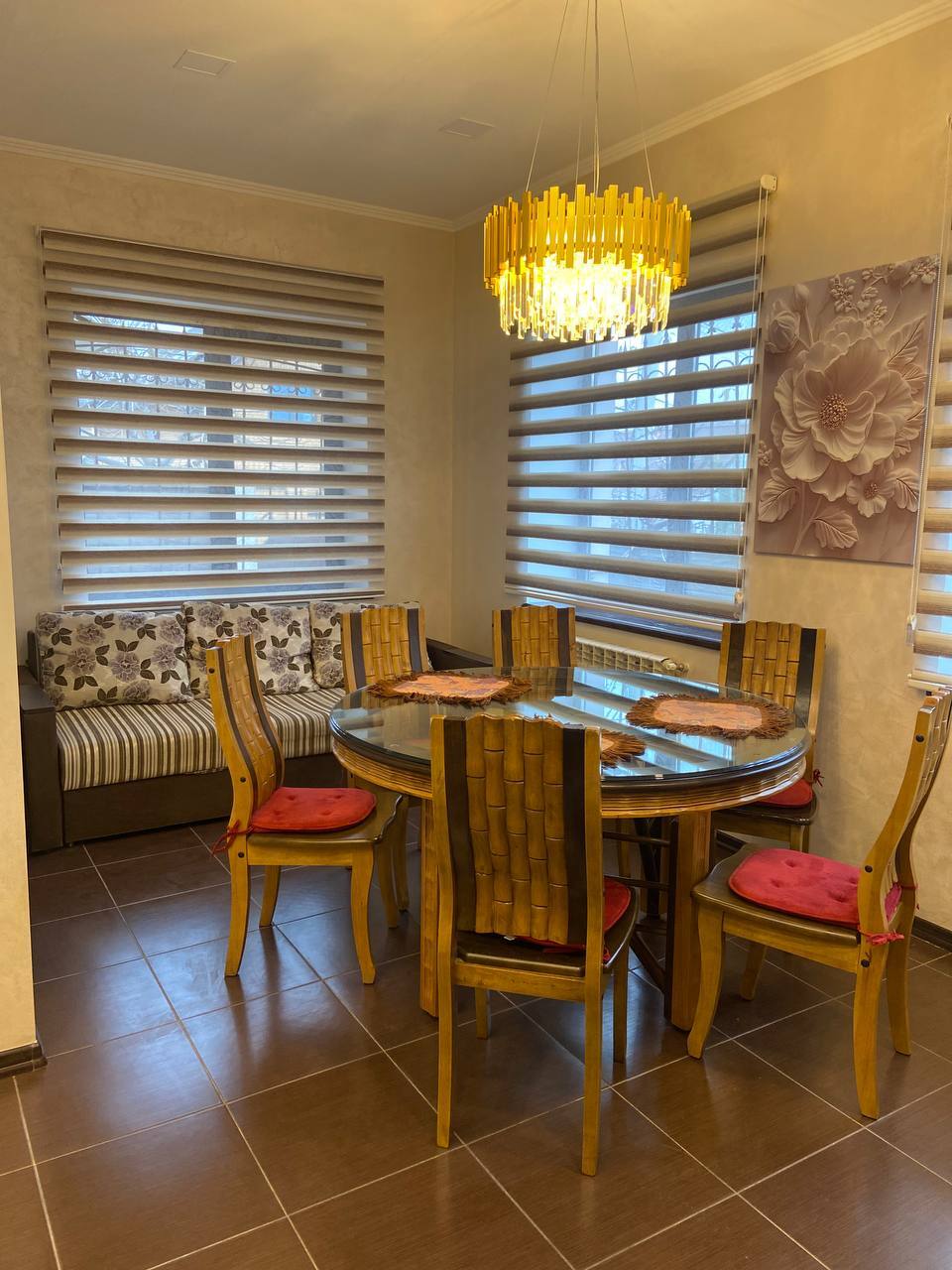 Аренда дома 200 м², Гаражная ул.