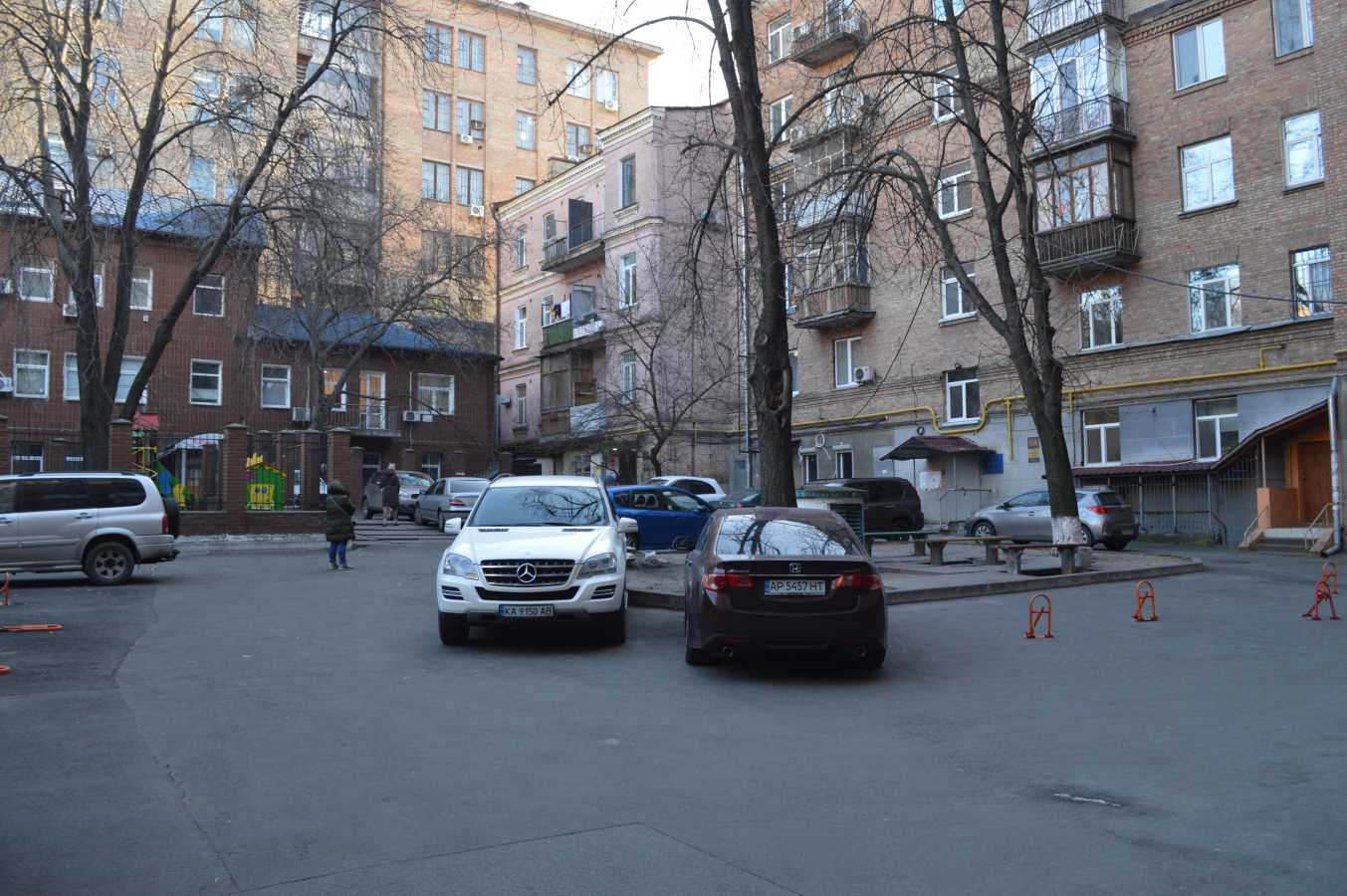 Продажа 1-комнатной квартиры 35.7 м², Ивана Федорова ул., 6